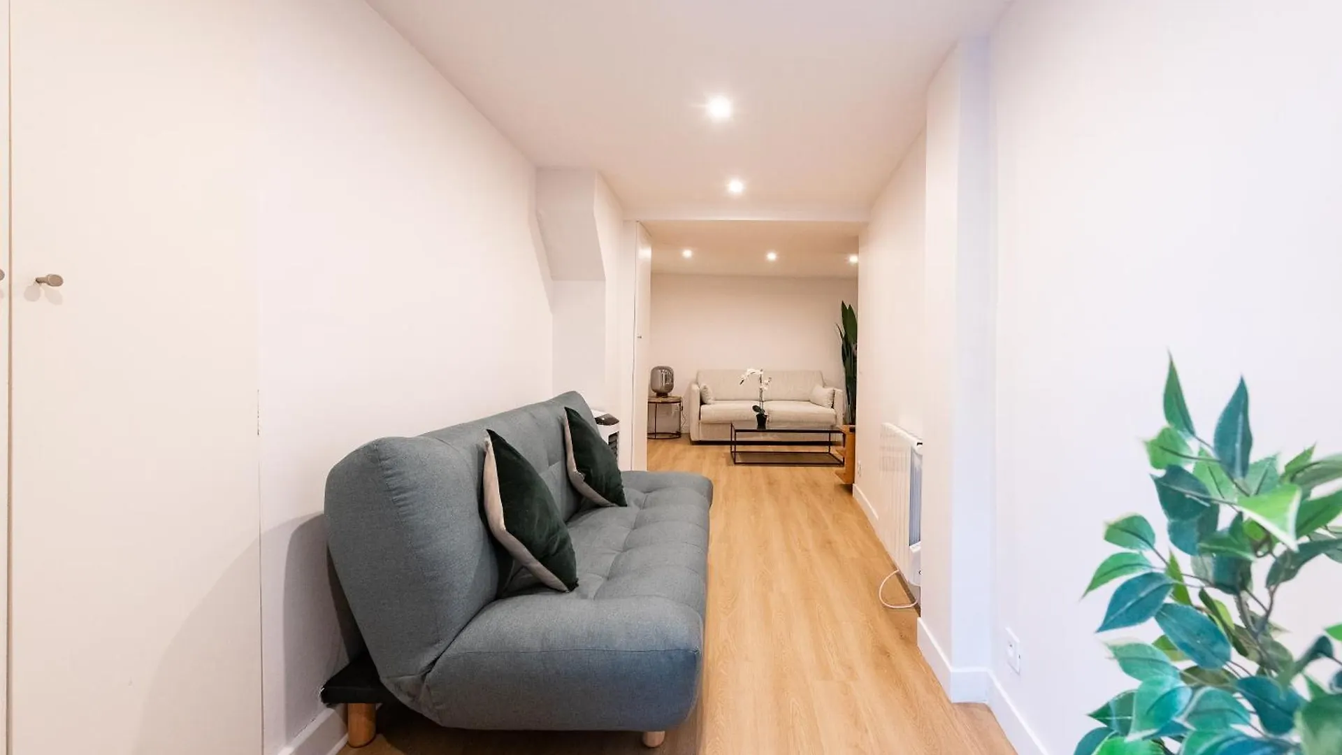 Apartament Le De Niro Magnifique Duplex Invalides Eiffel Tower 7 Pers Paryż 0*,  Francja