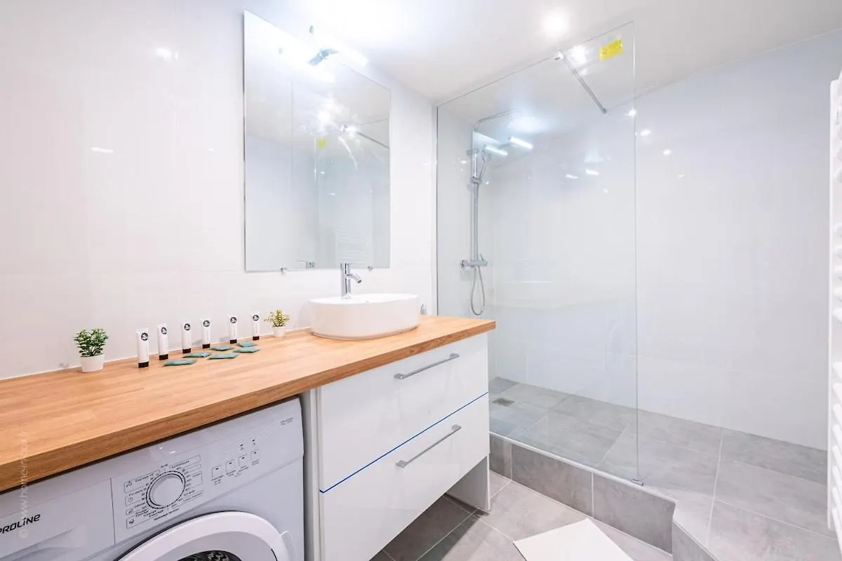 Apartament Le De Niro Magnifique Duplex Invalides Eiffel Tower 7 Pers Paryż