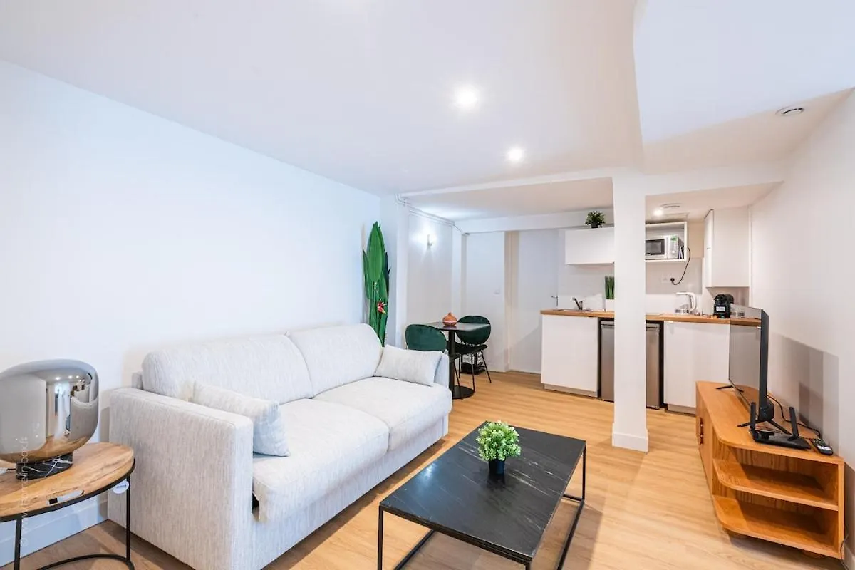 Le De Niro Magnifique Duplex Invalides Eiffel Tower 7 Pers Apartment Paris